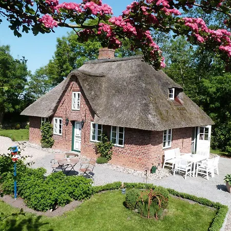 Altes Schleusenhaus * Garding